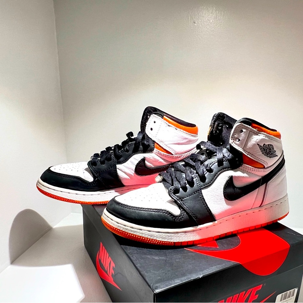 Jordan 1 electro